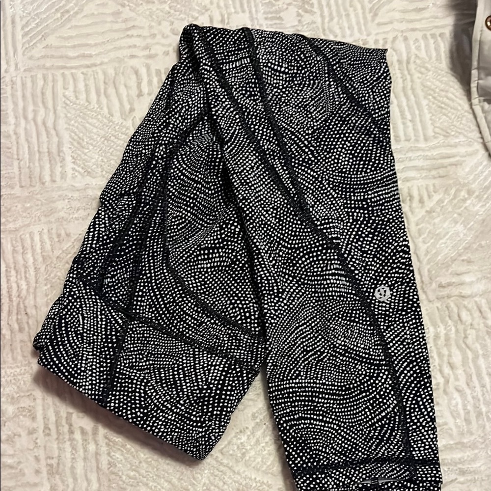 Lululemon Swirl Pattern Leggings